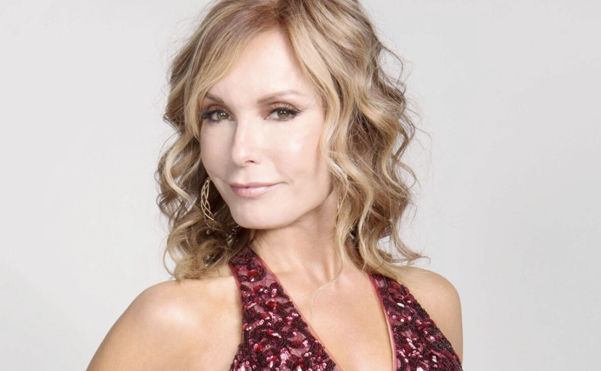 Young & Restless: Lauren Fenmore's 40th Anniversary Photos