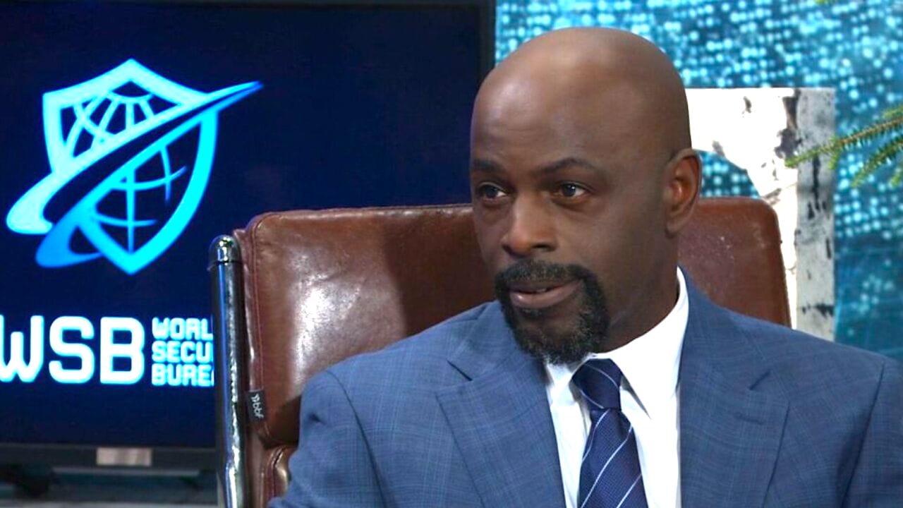 Alimi Ballard