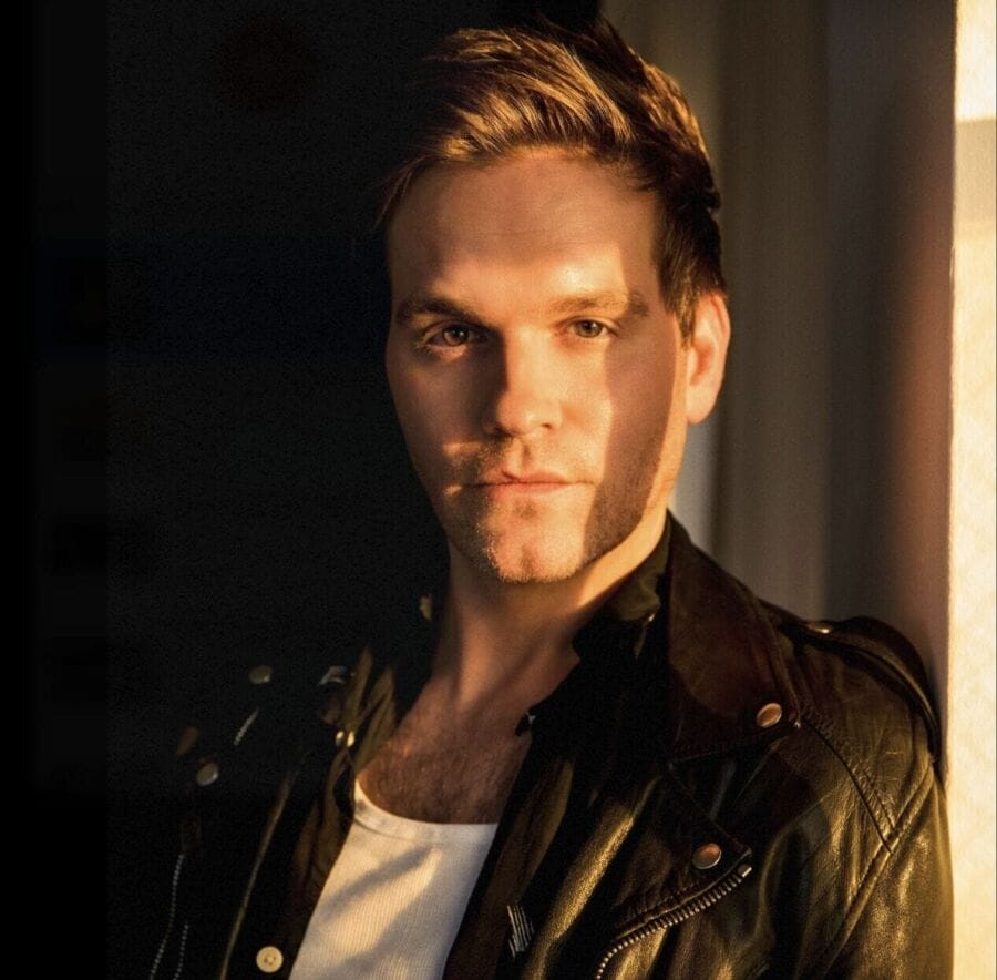 Van Hansis