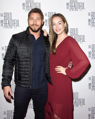 The on-screen duo of Scott Clifton and Annika Noelle.